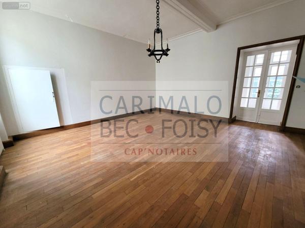 Maison de ville à vendre à Châteaudun dans l'Eure-et-Loir (28200), ref : RC/938   
Centre-ville