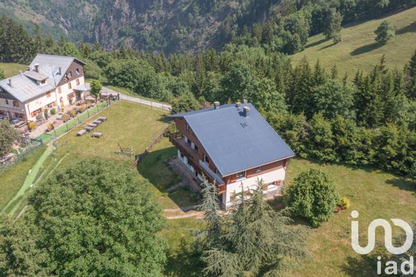 Maison à vendre 8 pièces 227 m² Huez