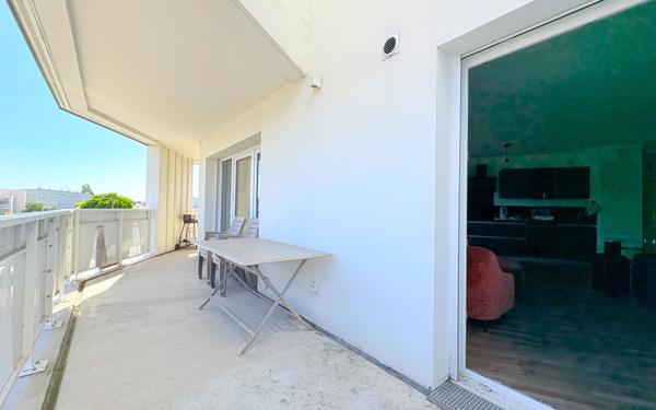 Appartement à vendre    4 pièces •  La Rochelle