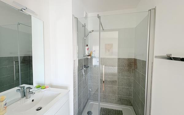 Appartement à vendre    4 pièces •  La Rochelle