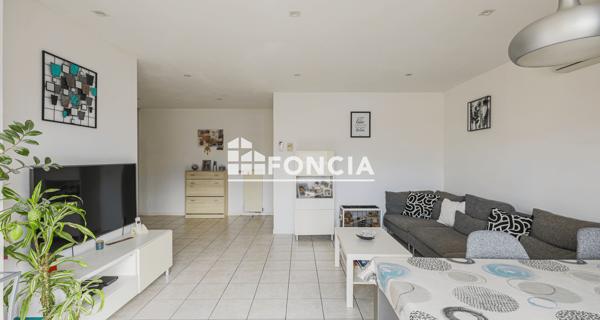 À vendre Appartement 4 pièces 75.28 m² - Saint-martin-d'hères 38400