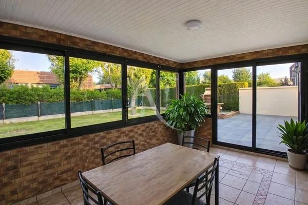 Maison Pontault Combault 7 pièce(s) 140 m2