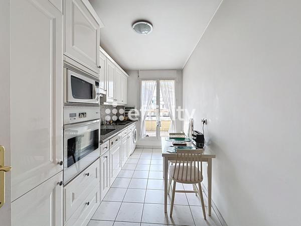 Appartement 5 pièces - 107 m² Exclusivité efficity