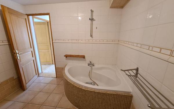 Appartement à louer    3 pièces •  Excenevex