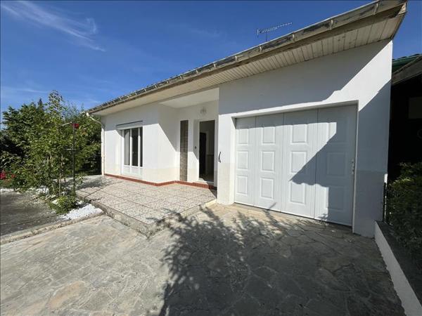 Maison à louer 750 € CC CASTELSARRASIN 3 p 90 m² DPE D