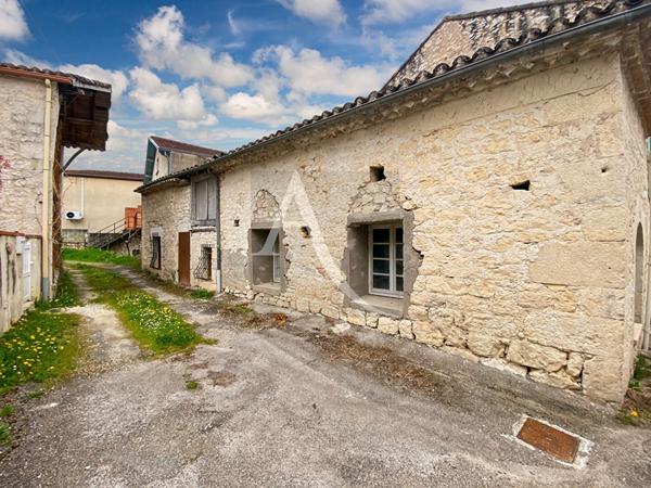 Maison de village en pierre