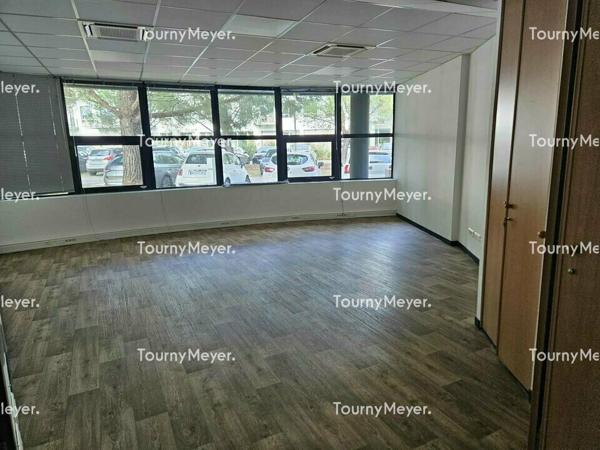 Bureaux lumineux et divisibles à louer - Mérignac