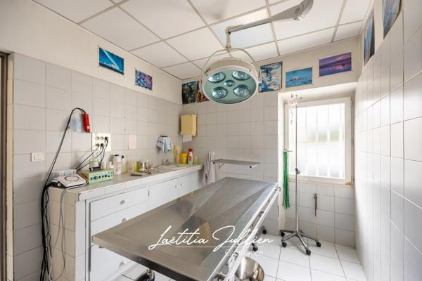 EXCLUSIVITÉ – Cœur de La Valentine - Vente murs commerciaux – Local commercial traversant libre – 55,85 m² – Emplacement n°1