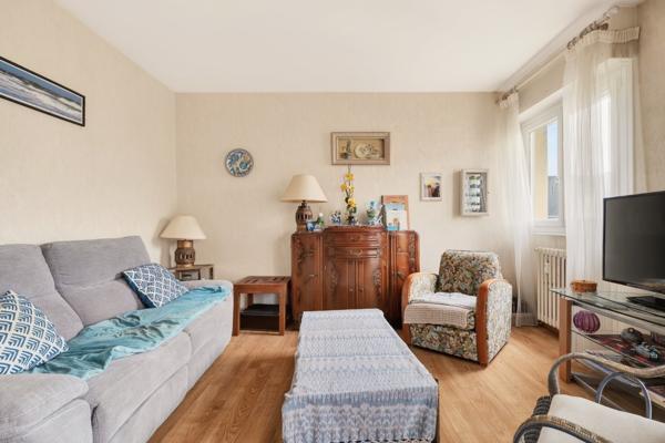Appartement 3 pièces – 78 m² environ à Saint-Malo (ref : 40655-cpy)