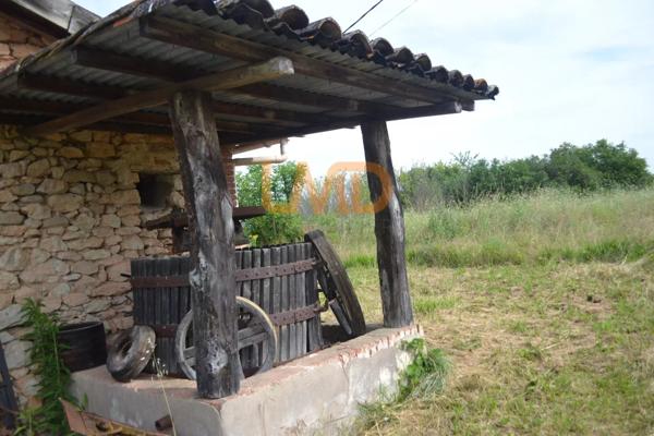 Corp DE Ferme Avec Terrain