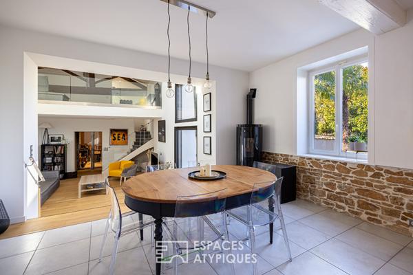 Ancienne ferme rénovée avec extension contemporaine