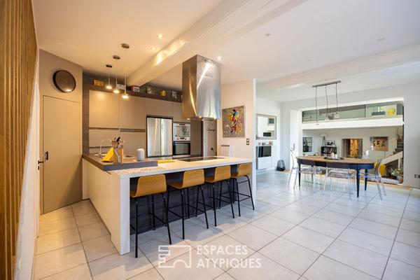 Ancienne ferme rénovée avec extension contemporaine