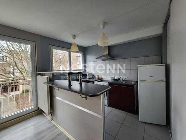 31500 Quartier Amouroux Proche Métro Roseraie Beau T3 Meublé  entièrement équipé de 60.1m² avec cave de 14m²