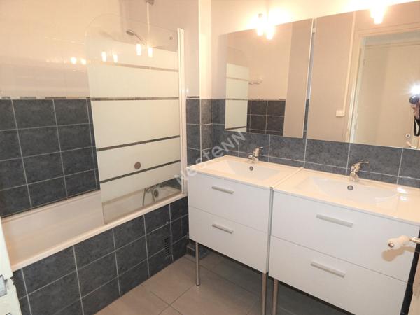 31500 Quartier Amouroux Proche Métro Roseraie Beau T3 Meublé  entièrement équipé de 60.1m² avec cave de 14m²