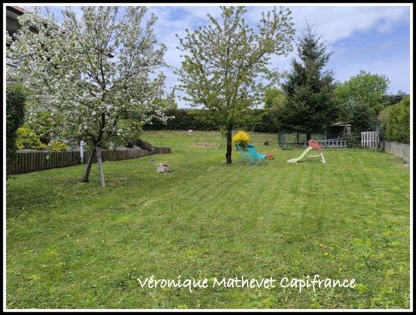 Maison rénovée 120m2 4 chambres sur terrain plat de 1000m2