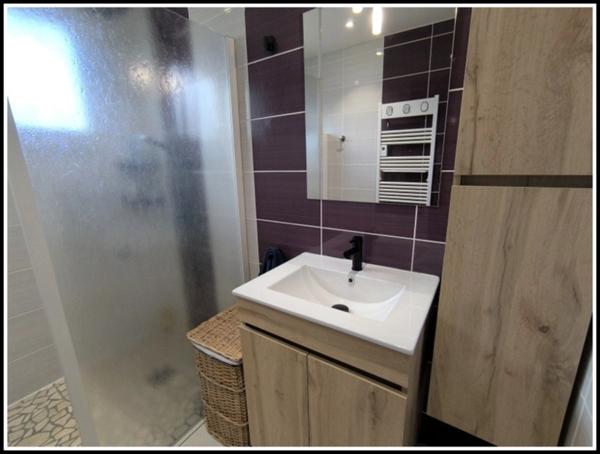 Maison rénovée 120m2 4 chambres sur terrain plat de 1000m2