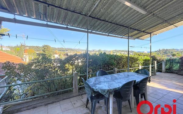 Maison à vendre    3 pièces • 47 m2 Marseille 12