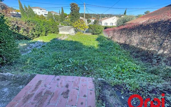 Maison à vendre    3 pièces • 47 m2 Marseille 12