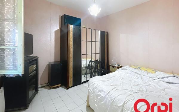 Maison à vendre    3 pièces • 47 m2 Marseille 12