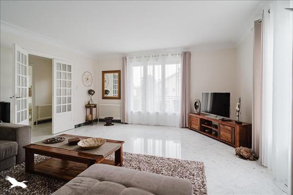 Maison à vendre |  Décines-Charpieu |  5 pièces | 154 m²