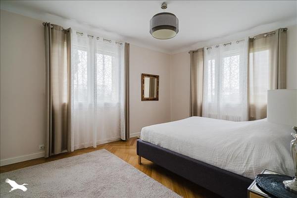 Maison à vendre |  Décines-Charpieu |  5 pièces | 154 m²