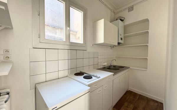 Immeuble à vendre    4 pièces •  La Rochelle