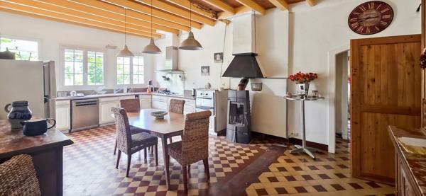 Maison à vendre 7 pièces REANS (32)