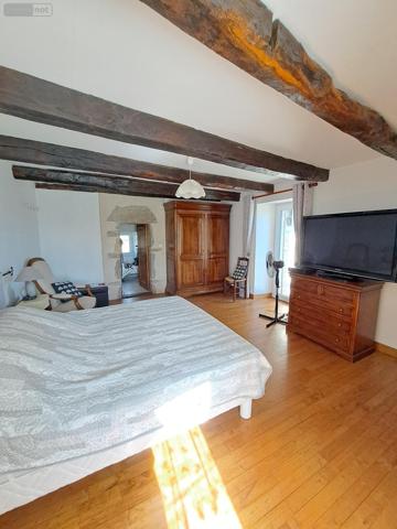 Corps de ferme à vendre à La Salvetat-Peyralès dans l'Aveyron (12440), ref : 1011007   
Aveyron