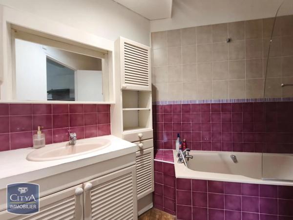 Appartement à louer 2 pièces 50m²