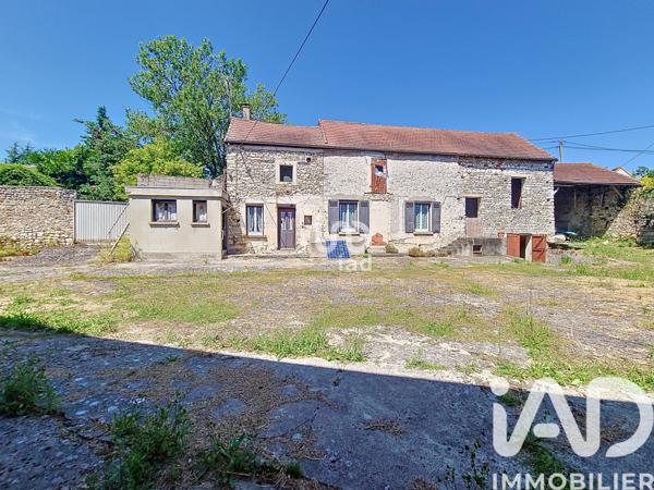 Maison à vendre 10 pièces 400 m² Breuil-Bois-Robert