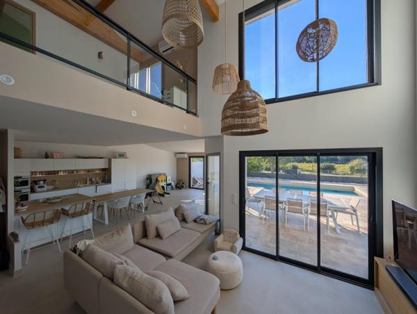 Vente / Maison d'architecte à Pézenas (34120)