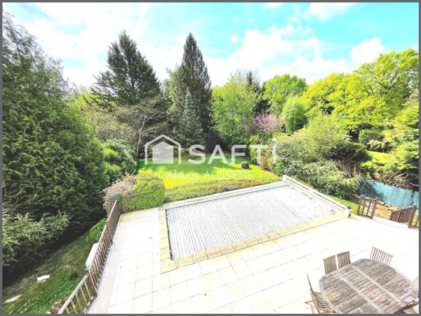 MAISON 175 M2 TERRAIN DE 2684 M2