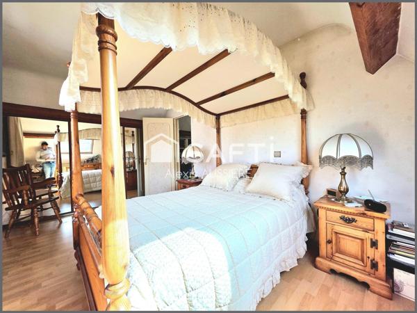 MAISON 175 M2 TERRAIN DE 2684 M2