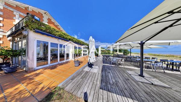 Restaurant avec vue exceptionnelle sur l'estuaire