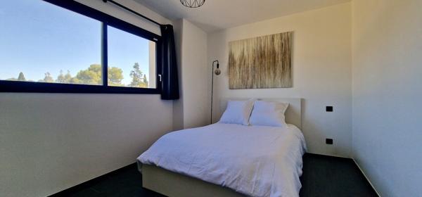 VILLA CONTEMPORAINE T6 DE GRAND STANDING - CASTELNAU LE LEZ (CAYLUS) 1 249 500 €