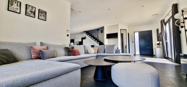 VILLA CONTEMPORAINE T6 DE GRAND STANDING - CASTELNAU LE LEZ (CAYLUS) 1 249 500 €