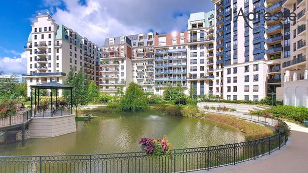 PUTEAUX / Eco Quartier des Bergères - 3/4 pièces de 78 m² avec terrasse, balcon, parkings et cave