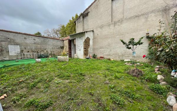 Maison à vendre    6 pièces •  Lherm