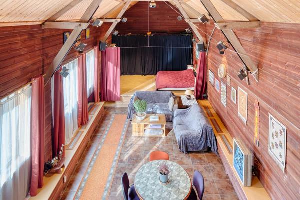 Propriété 1,40 ha (prairie 1,20ha) 2 bâtisses, 3 logements pour 293m2 habitables