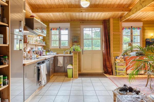 Propriété 1,40 ha (prairie 1,20ha) 2 bâtisses, 3 logements pour 293m2 habitables