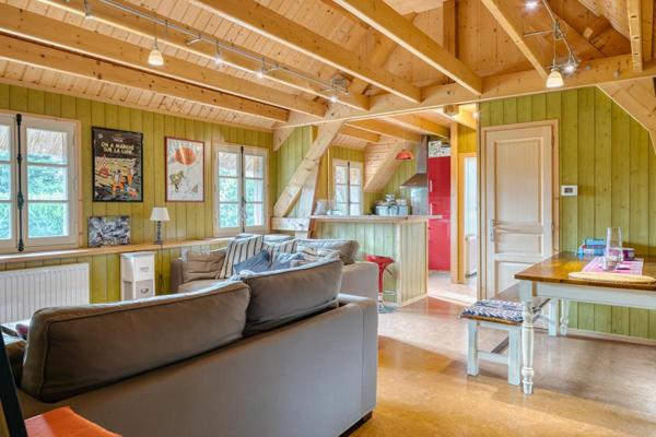 Propriété 1,40 ha (prairie 1,20ha) 2 bâtisses, 3 logements pour 293m2 habitables