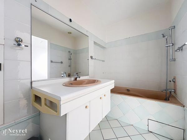 Maison d'architecte - 1880m2 de terrain avec vue