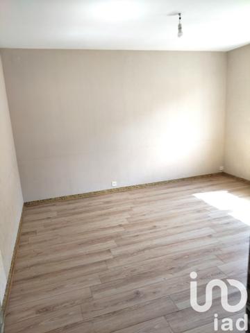 Maison 7 pièces de 107 m² à Maubeuge (59600)