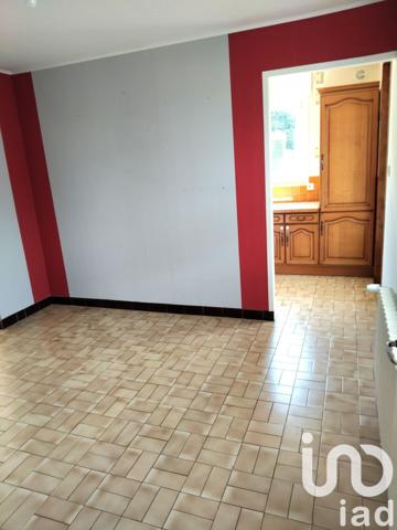 Maison 7 pièces de 107 m² à Maubeuge (59600)