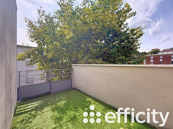 Appartement 5 pièces - 105 m² Exclusivité efficity