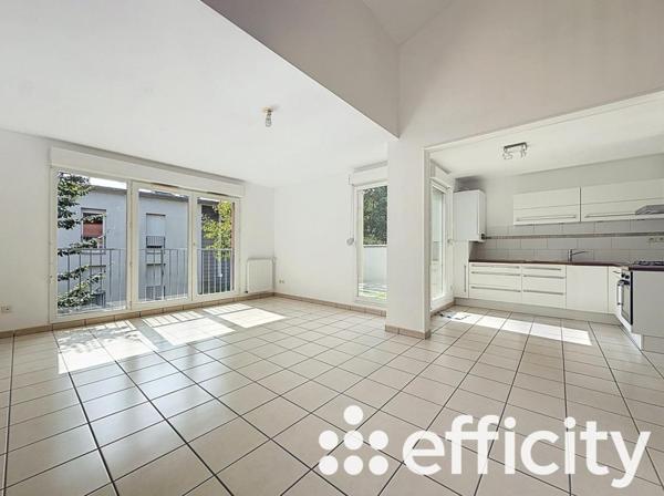 Appartement 5 pièces - 105 m² Exclusivité efficity