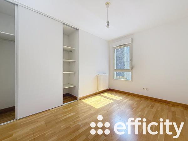 Appartement 5 pièces - 105 m² Exclusivité efficity