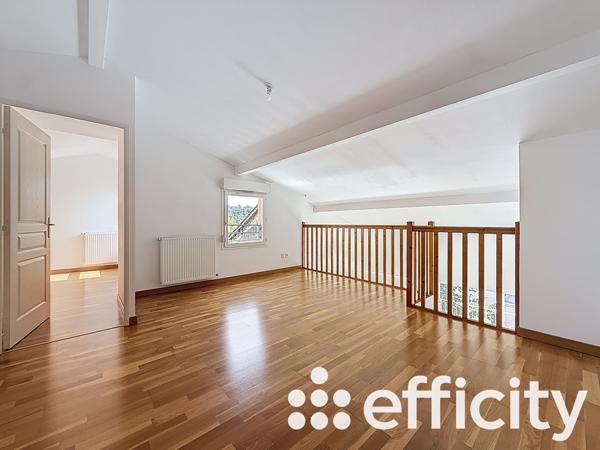 Appartement 5 pièces - 105 m² Exclusivité efficity