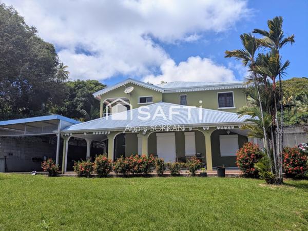 Villa d’exception avec vue mer et court de tennis privé