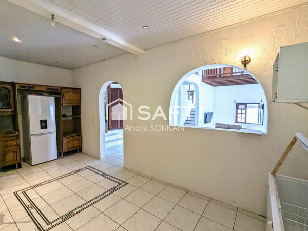 Villa d’exception avec vue mer et court de tennis privé